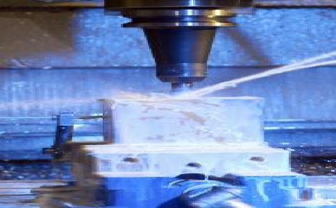 數控(kong)銑床出(chu)現限位(wei)報警的(de)原因和(he)排除